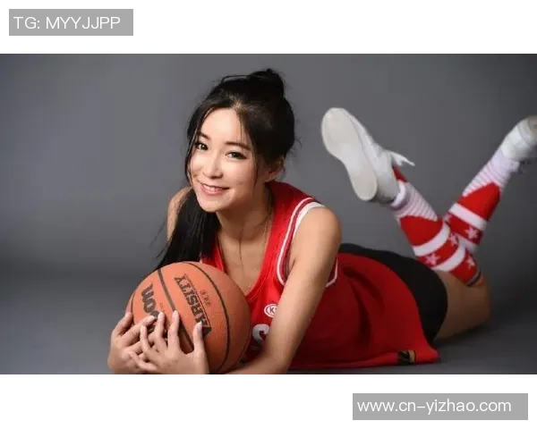 篮球女解说的魅力与挑战：她们如何在赛场上展现专业与激情